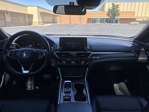Used 2022 Honda Accord Sport image 15