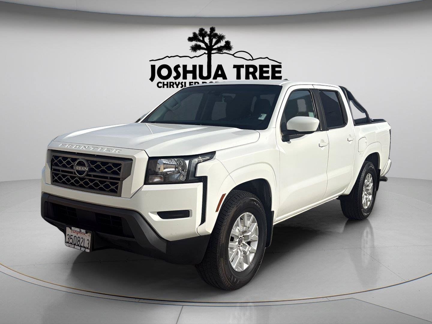 Used 2022 Nissan Frontier SV w/ Technology Package RWD image 4