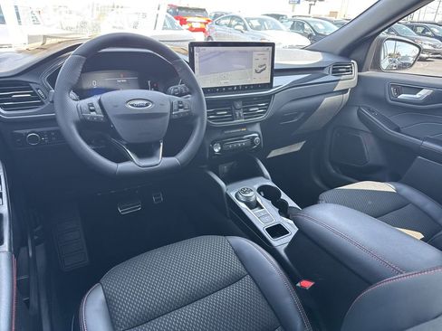 Certified 2023 Ford Escape ST-Line w/ Tech Pack #1 image 23