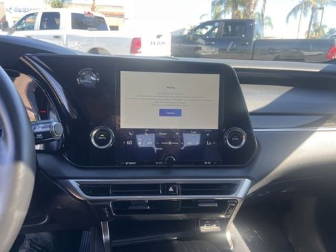 Used 2024 Lexus RX 350 Premium Plus image 17