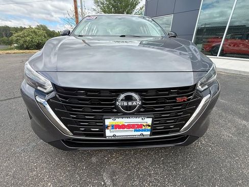 Certified 2025 Nissan Sentra SR FWD image 29