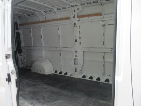 Used 2016 RAM ProMaster 3500 w/ Interior Convenience Group image 4