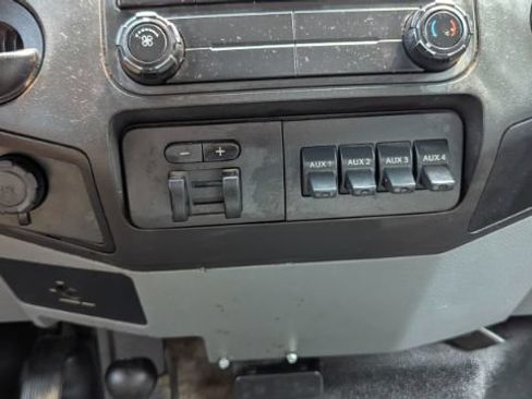 Used 2014 Ford F350 XL w/ Snow Plow Prep Package AWD/4WD image 28