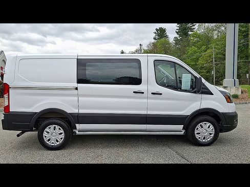 Certified 2025 Ford Transit 250 Low Roof w/ Exterior Upgrade Package RWD image 9