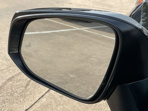 Used 2025 Toyota RAV4 XLE image 11