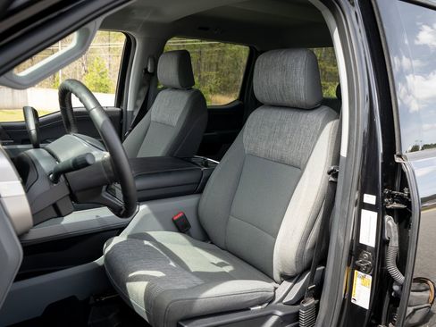 Used 2023 Ford F150 XLT w/ Equipment Group 301A Mid image 15