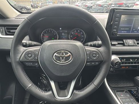 Used 2022 Toyota RAV4 XLE Premium w/ Carpet Mat Package (TMS) image 22