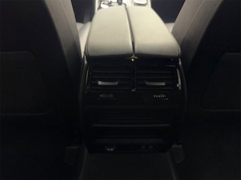 Used 2022 BMW 530i w/ Premium Package image 72