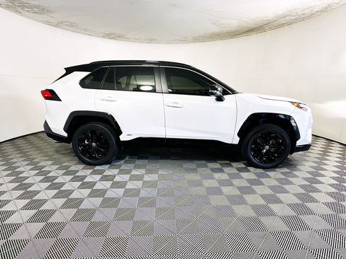Used 2023 Toyota RAV4 XSE image 2