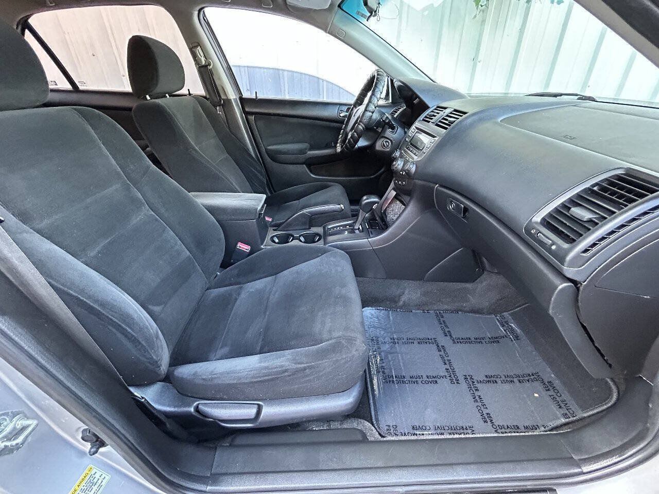 Used 2007 Honda Accord VP image 5