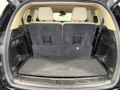 Used 2022 Jeep Grand Cherokee L Limited image 15