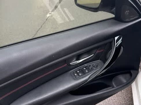 Used 2013 BMW 328i xDrive Sedan image 13