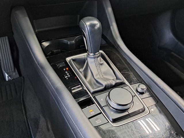 Used 2024 MAZDA MAZDA3 s FWD image 15