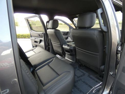 Used 2026 Toyota Tundra SR image 29