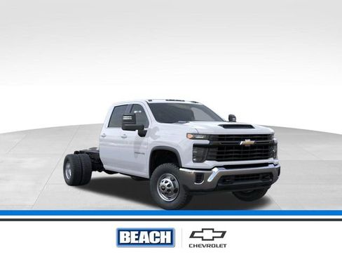 New 2025 Chevrolet Silverado 3500 W/T w/ WT Convenience Package image 1