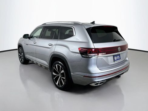 Certified 2024 Volkswagen Atlas SEL Premium R-Line AWD/4WD image 3