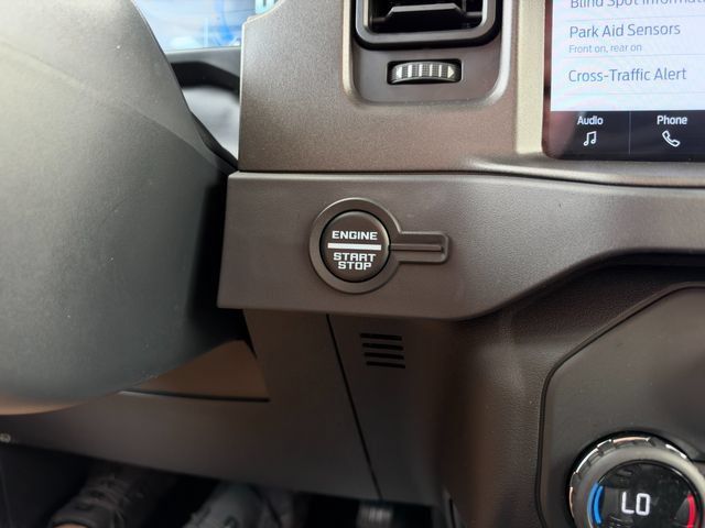 Used 2025 Ford Bronco Badlands AWD/4WD image 41