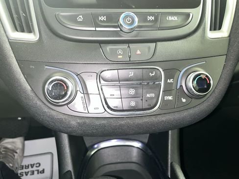 Used 2024 Chevrolet Malibu LT image 20