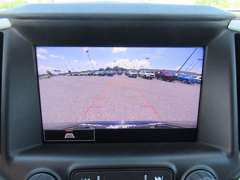 Used 2023 GMC Terrain SLT FWD image 27