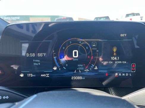 Used 2025 Chevrolet Equinox LT AWD/4WD image 33