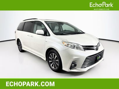 Used 2018 Toyota Sienna XLE w/ XLE Navigation Package