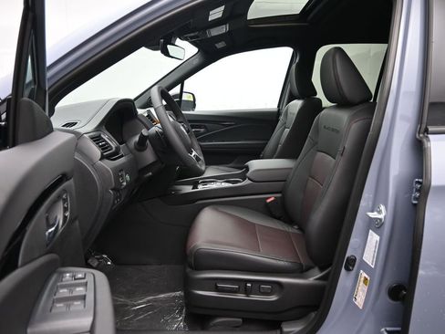 Used 2026 Honda Ridgeline Black Edition image 21
