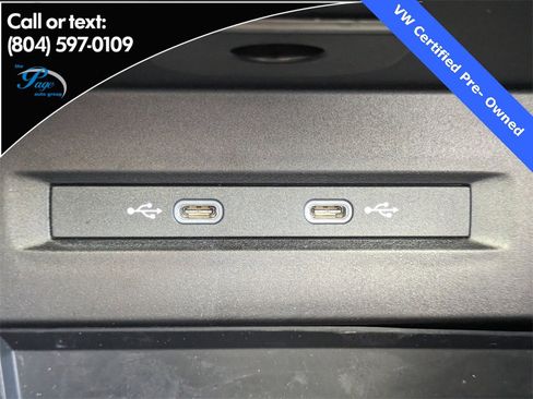 Certified 2025 Volkswagen Taos SE image 22