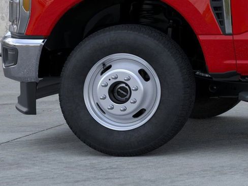 New 2026 Ford F350 XL w/ XL Chrome Package image 36