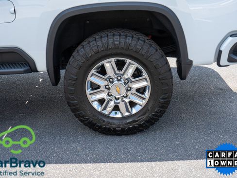 Used 2026 Chevrolet Silverado 2500 High Country w/ Technology Package AWD/4WD image 11