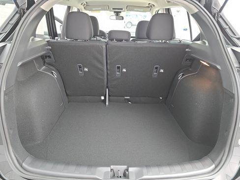 New 2025 Nissan Kicks Play S image 12