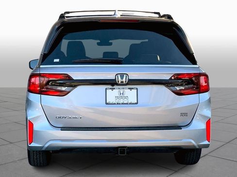 New 2026 Honda Odyssey EX-L image 4