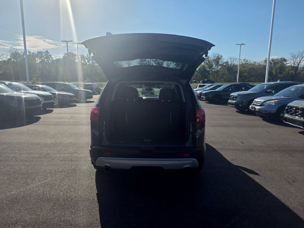 Used 2019 GMC Acadia SLE w/ Driver Alert Package I AWD/4WD image 14