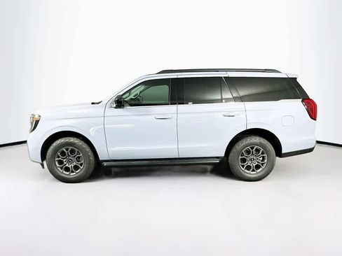 New 2026 Ford Expedition Active image 3