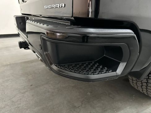 Used 2022 GMC Sierra 1500 Denali AWD/4WD image 10