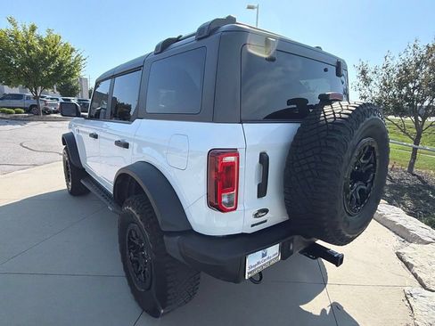 Used 2023 Ford Bronco Black Diamond w/ Sasquatch Package AWD/4WD image 21