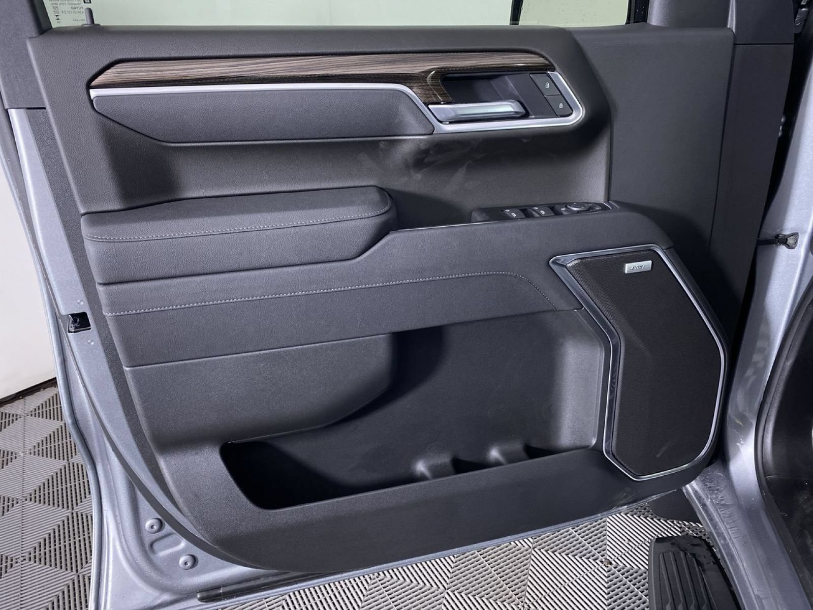 New 2026 Chevrolet Silverado 1500 RST AWD/4WD image 12