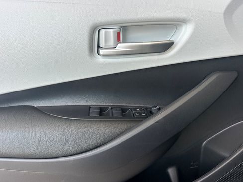 New 2026 Toyota Corolla SE w/ SE Premium Package FWD image 12