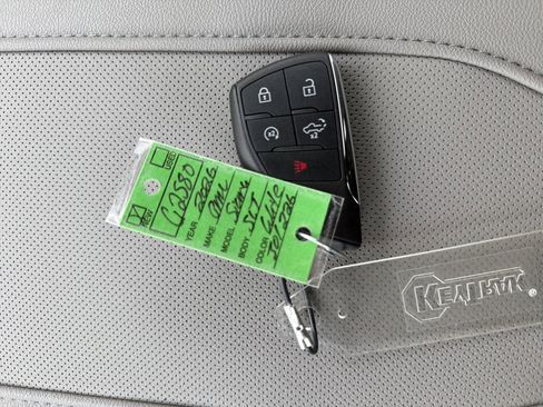 New 2026 GMC Sierra 1500 SLT image 25