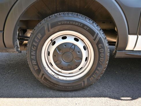 Used 2019 Ford Transit 150 130 Low Roof image 7