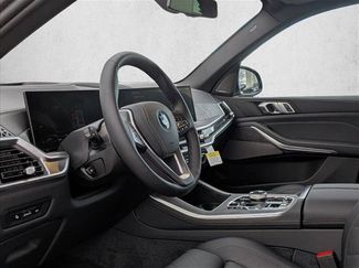 Used 2026 BMW X5 xDrive50e video 3