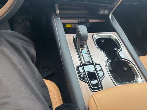 Used 2025 Lexus RX 350 Premium image 26