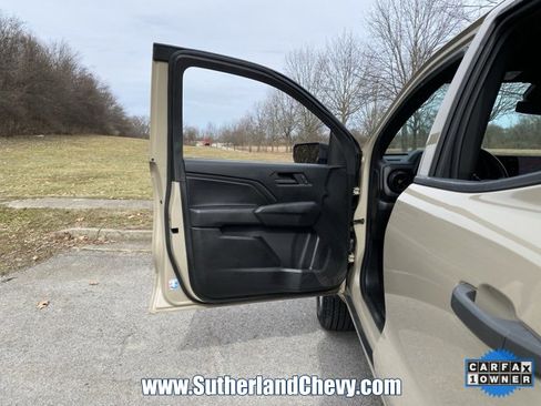 Used 2024 Chevrolet Colorado W/T image 12