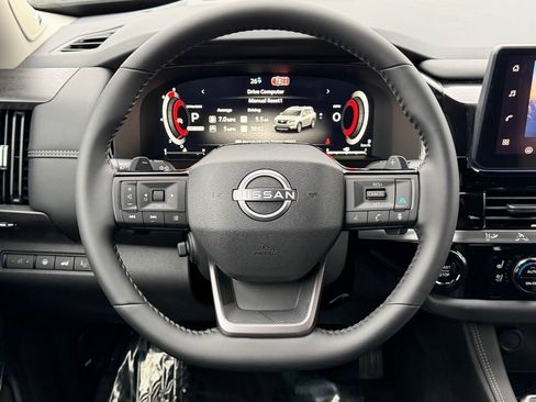 New 2026 Nissan Pathfinder Platinum w/ Cargo Package FWD image 22