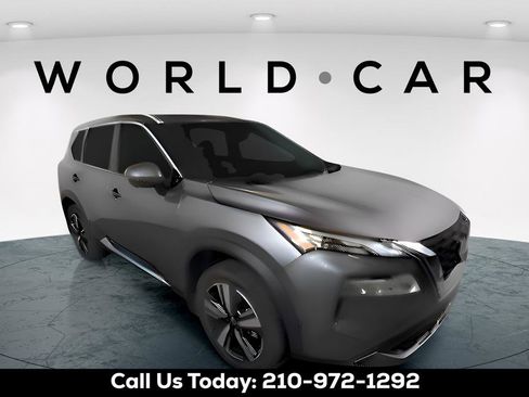 Used 2022 Nissan Rogue SL w/ SL Premium Package image 1
