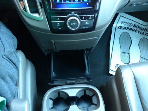 Used 2016 Honda Odyssey EX-L image 40