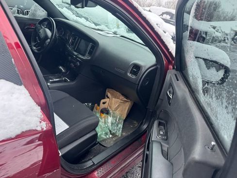 Used 2019 Dodge Charger Scat Pack image 6