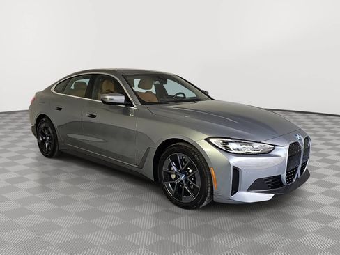 Used 2023 BMW i4 eDrive40 RWD image 2