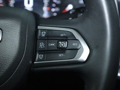 Used 2025 Jeep Compass Limited AWD/4WD image 22