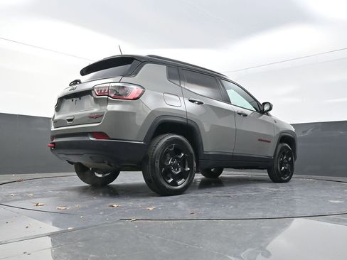 Used 2024 Jeep Compass Trailhawk image 27