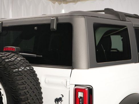 Used 2023 Ford Bronco Outer Banks w/ Sasquatch Package AWD/4WD image 17